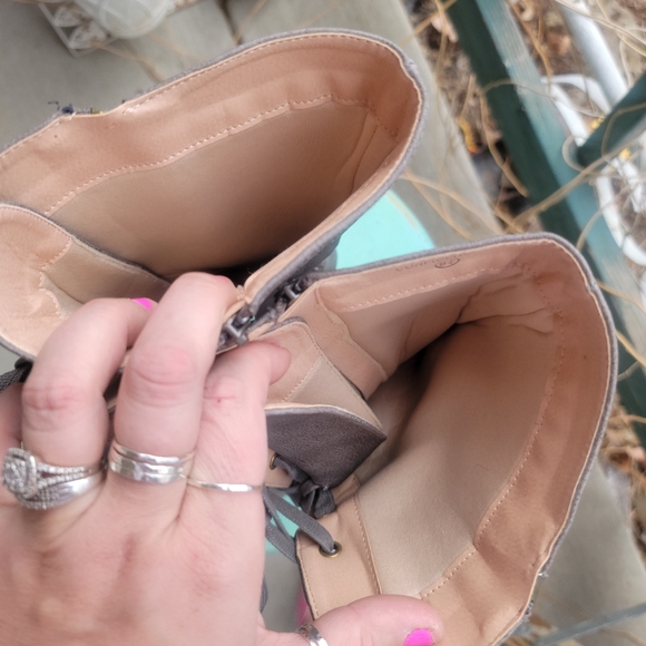 Brand new lace up gray combat boots - Picture 7 of 12